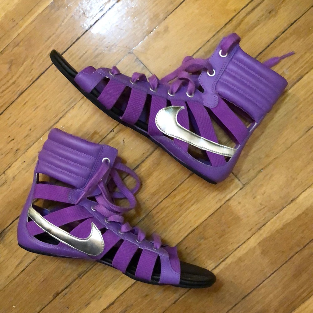 Nike gladiator Sandals